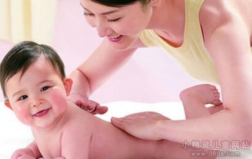 新生儿皮肤为什么会干燥？如何预防宝宝皮肤干燥
