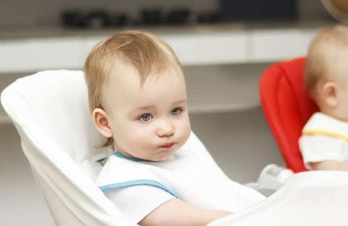 为什么宝宝学坐很重要 4个重点宝妈不容忽视