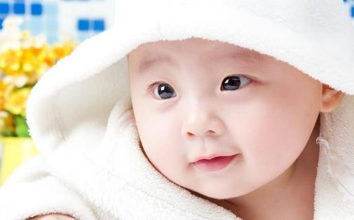 如何给宝宝科学补钙 盲目补钙需谨慎