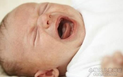 宝宝睡觉不踏实 宝宝睡觉不踏实的几种常见表现
